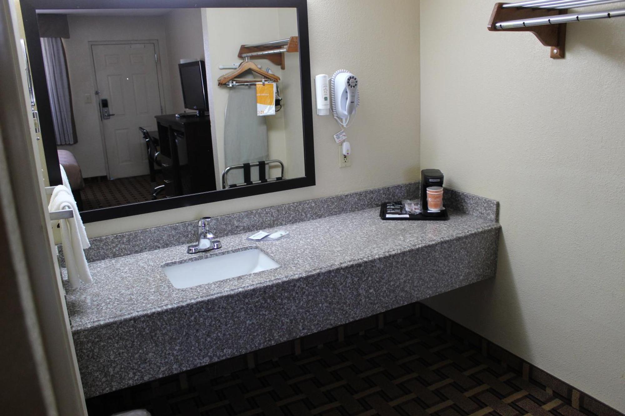 Quality Inn Conway - Greenbrier Exterior photo